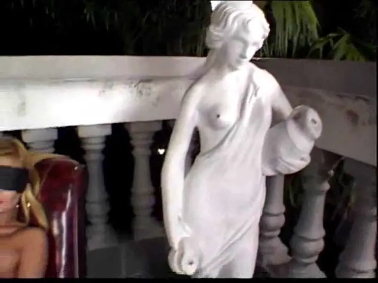 Watch Chap drill s a tranny outdoor like crazy! Shemale Porn Videos | TranSexBig.