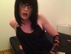 Amateur solo from a burning crossdresser