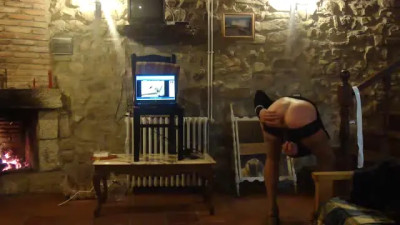 Amateur shemale dancing