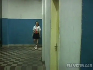 Skilful brunette does her best