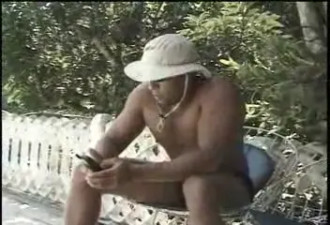 Pizza Boy Ramming Tranny Butt Outdoor