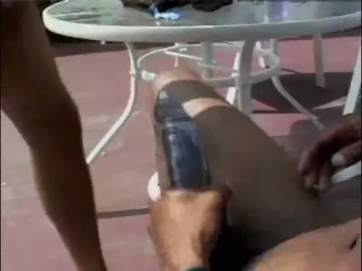 Watch Ebony lover fucks ladyboy ass outdoor Shemale Porn Videos | TranSexBig.