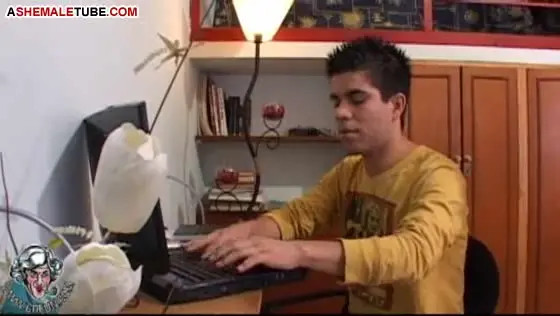 Watch He wants to look like a girl Shemale Porn Videos | TranSexBig.