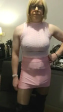 Trannys got a skirt bulge
