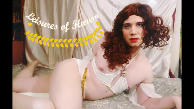 Leisures of harem and sweet big cock sissy posing for her caliph
