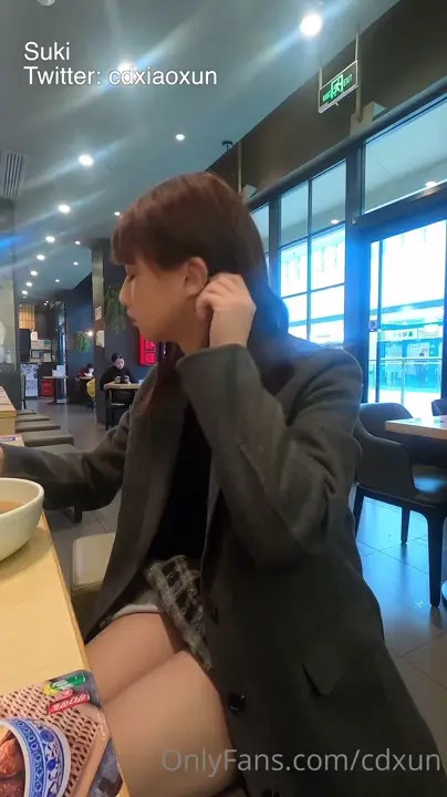 Watch Suki Trans Cums in a Restaurant Shemale Porn Videos | TranSexBig.