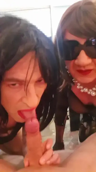 Watch Sucking crossdressers sluts Shemale Porn Videos | TranSexBig.