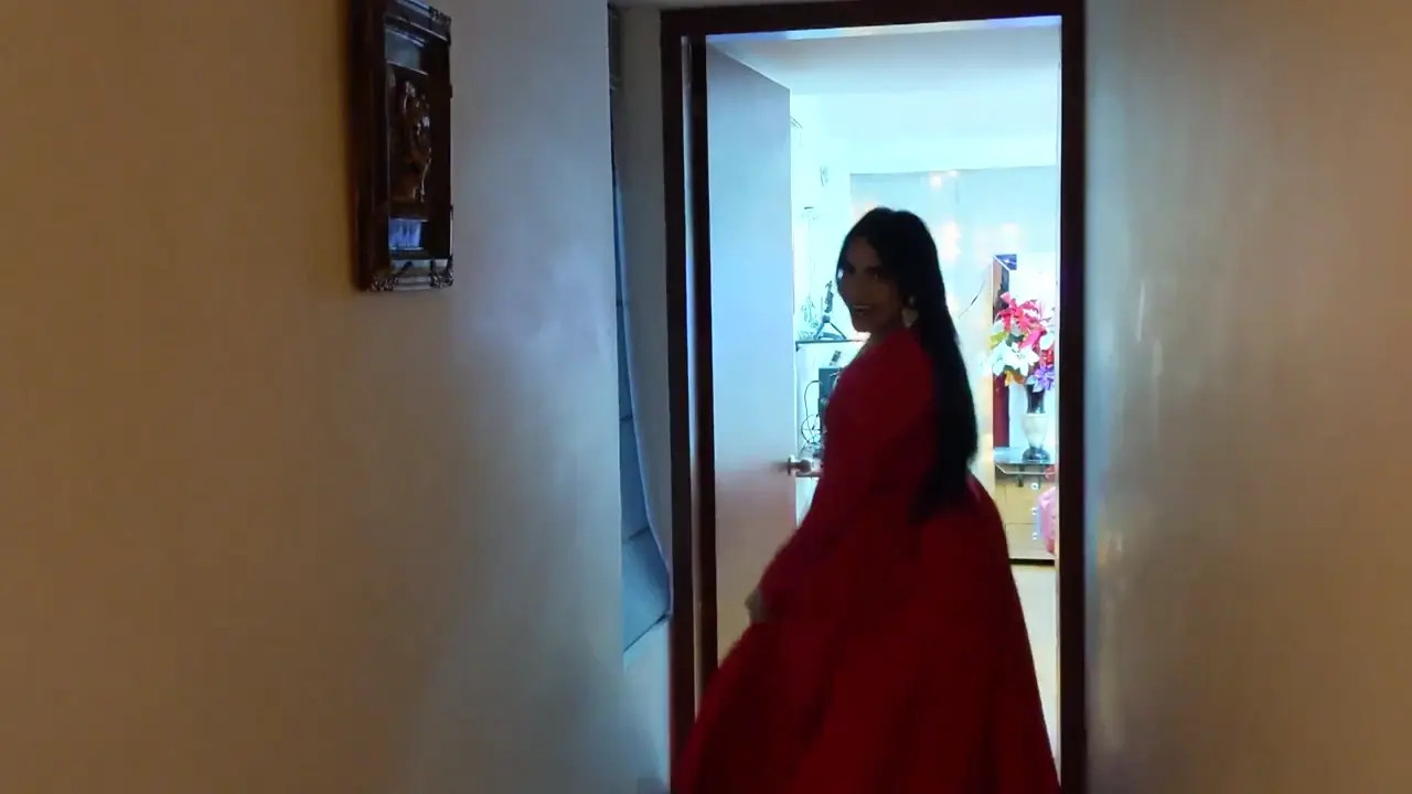 Watch Big Cumshots from Big Shemale Shemale Porn Videos | TranSexBig.