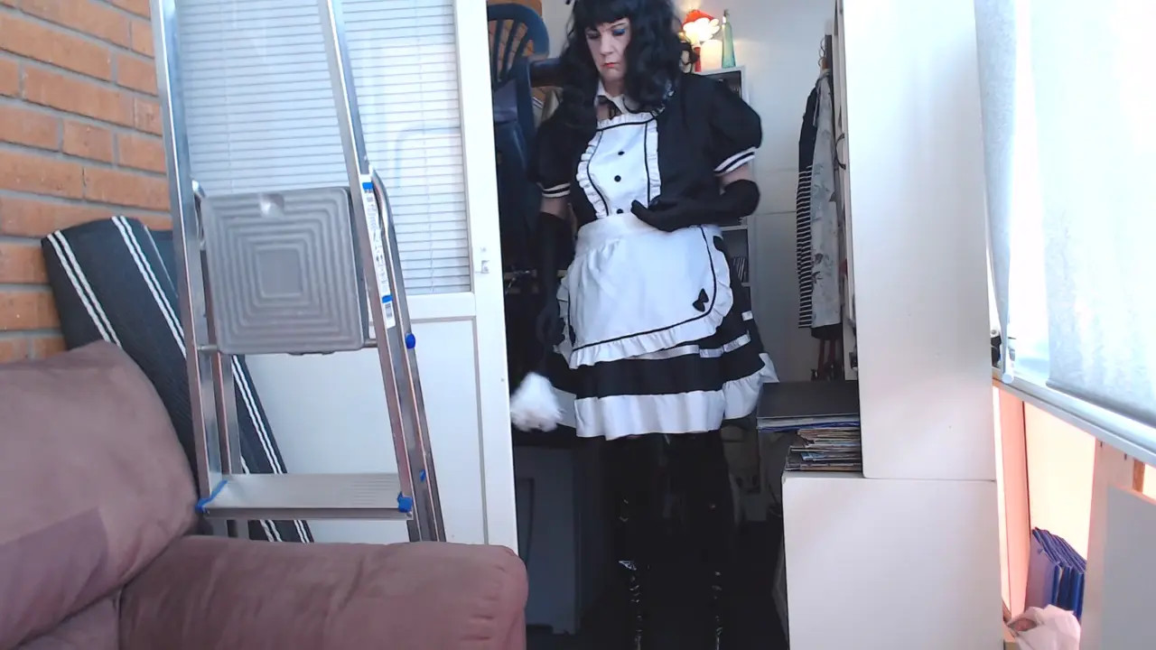 Watch Mikaela Lilyskin Maid made 2 get laid Shemale Porn Videos | TranSexBig.