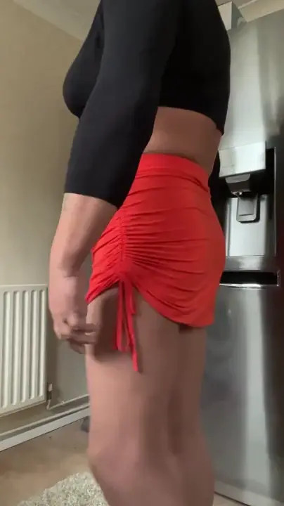 Watch sexy milf masturbating her sissy gurl cock and cummin Shemale Porn Videos | TranSexBig.