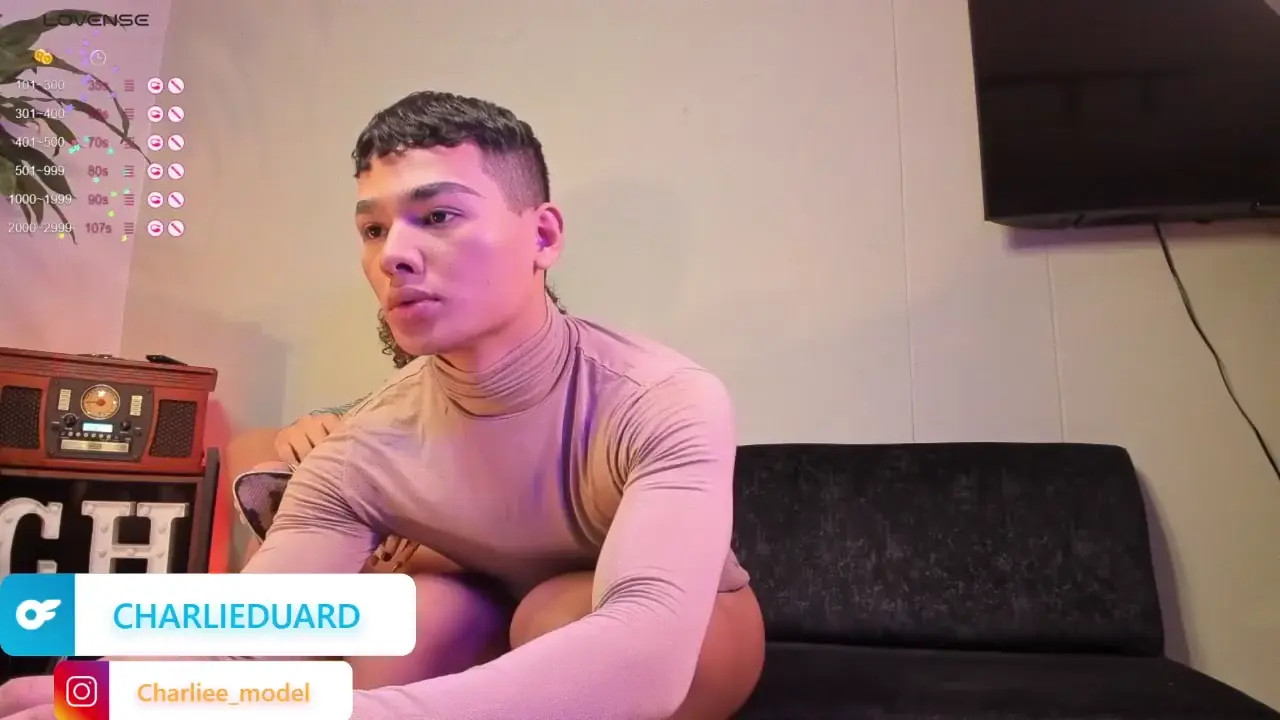 Watch She loves his mouth he loves her dick Shemale Porn Videos | TranSexBig.