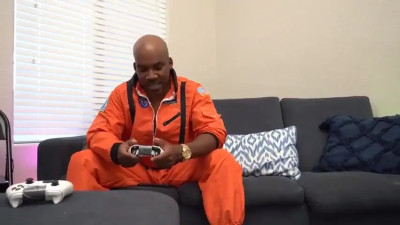 blackcock breaks anus pretty tranny p