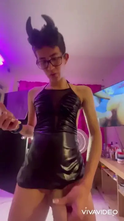 Watch Vaiolet is so Sexy 35 Shemale Porn Videos | TranSexBig.