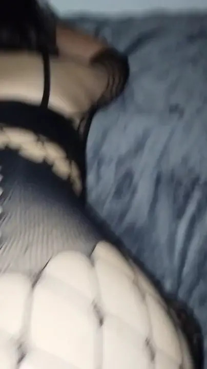 Watch Entrenando su estrecho ano Shemale Porn Videos | TranSexBig.