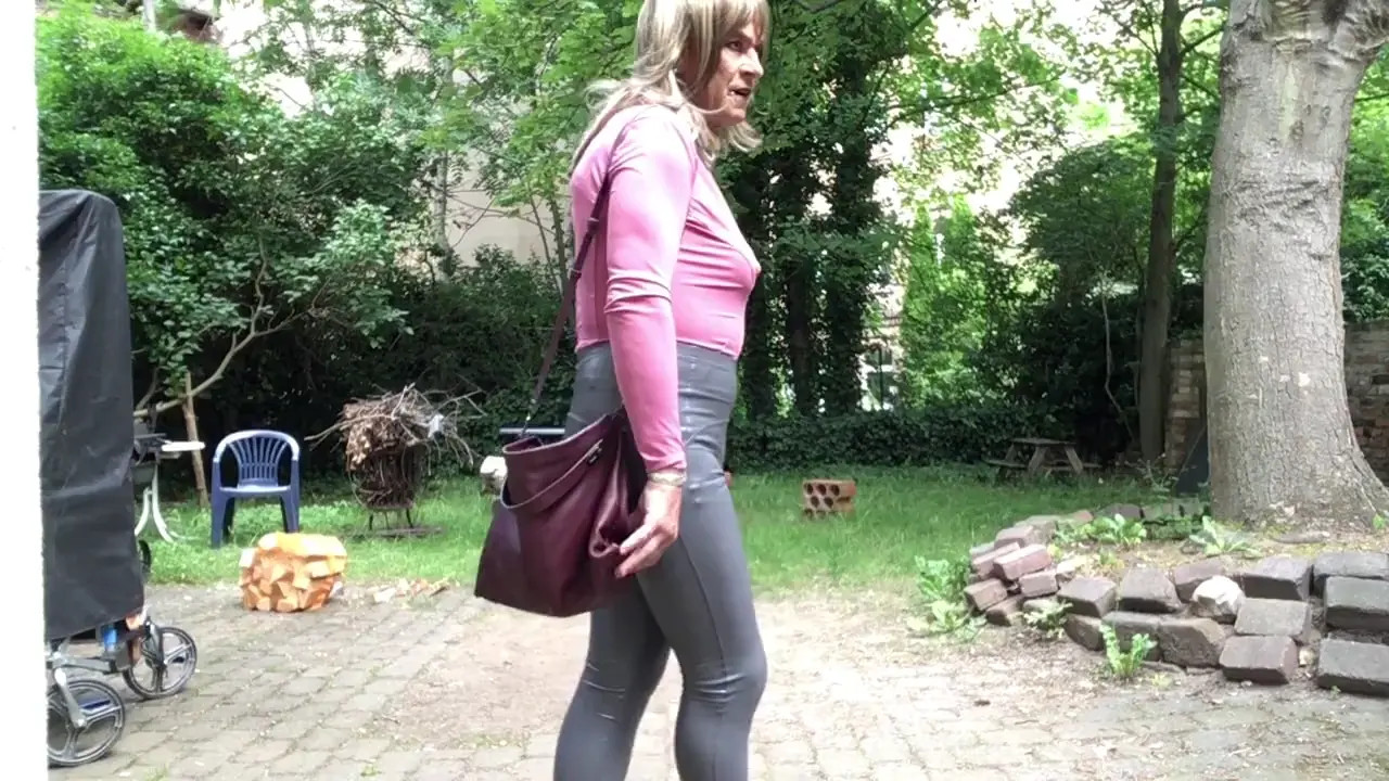 Watch fat ugly dumpcum Andrea public for expose in Leggings Shemale Porn Videos | TranSexBig.