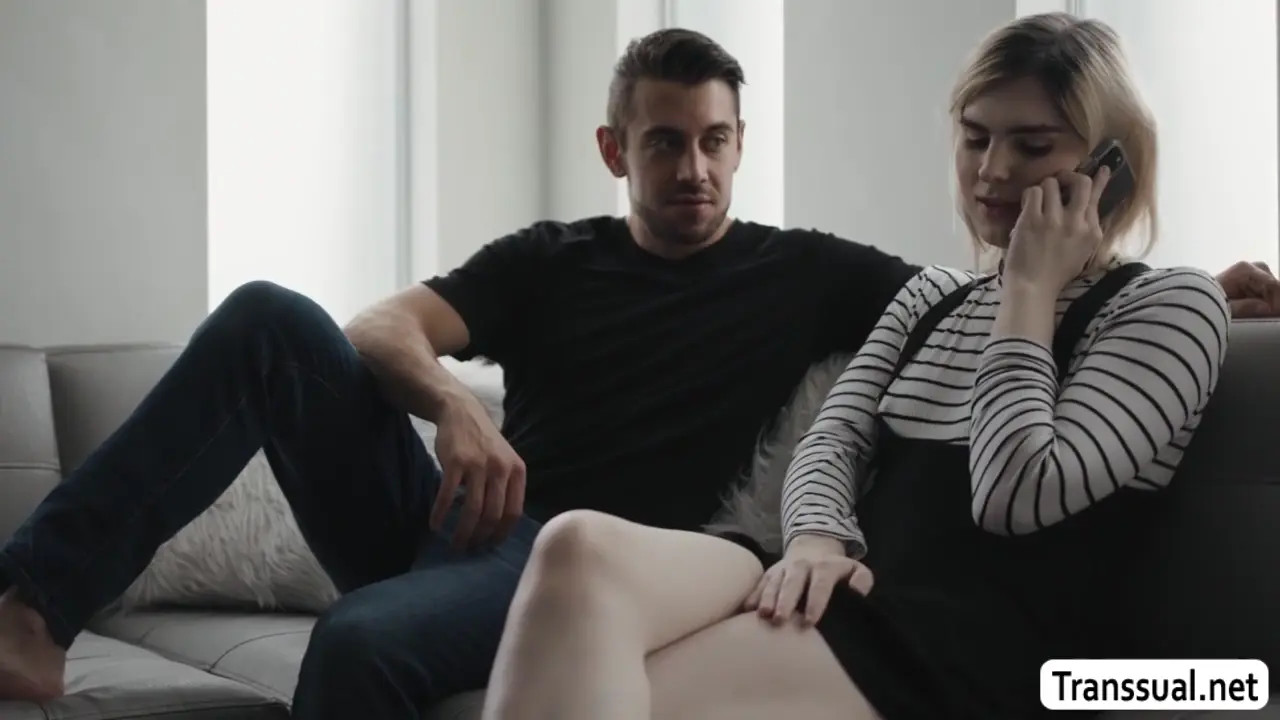 Watch Blonde Tbabe Ella Hollywood gives friend a footjob Shemale Porn Videos | TranSexBig.