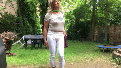 fat ugly dumpcum public for expose fette Hure public