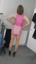 Tranny Holly wanking and fingering her ass