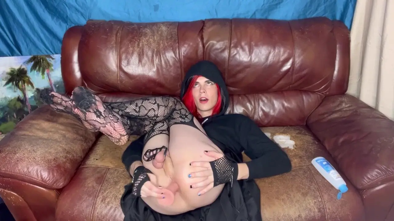 Watch Femboy PrincessCrossed Cums Hard Shemale Porn Videos | TranSexBig.