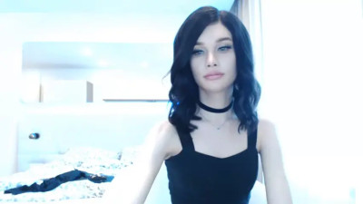 Lady Cola Flashing on Cam