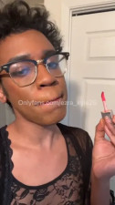 Ladyboy Beautiful Crossdressing Femboy Ezra_Kyle25 shows beautiful sexy makeup