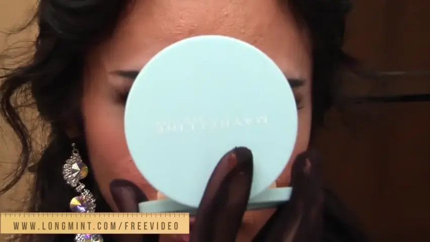 Watch Elegant ladyboy with high heels plays with her monster cock Shemale Porn Videos | TranSexBig.