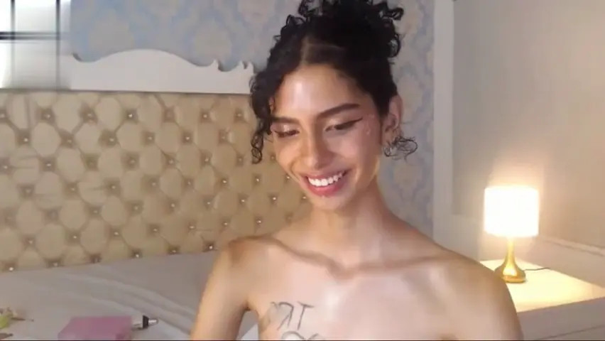 Watch moonlight_kim's webcam cumshot Shemale Porn Videos | TranSexBig.