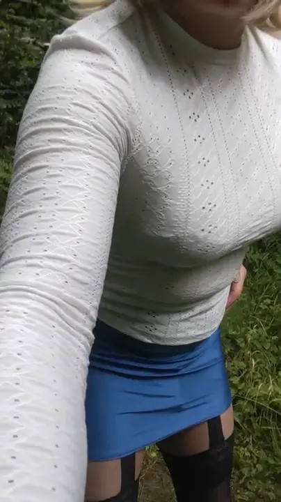 Watch Mature tranny holly wanking her girl cock and cumming in the woods Shemale Porn Videos | TranSexBig.