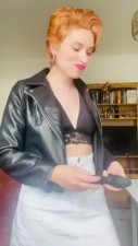 Perfect angel!  Who knows her name?
