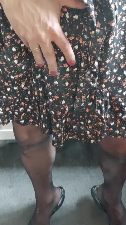 Watch The Reveal Shemale Porn Videos | TranSexBig.