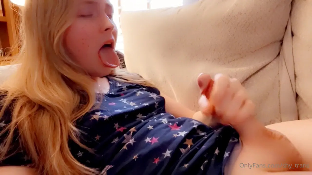 Watch Cutie hoses herself down with a nice juicy load Shemale Porn Videos | TranSexBig.