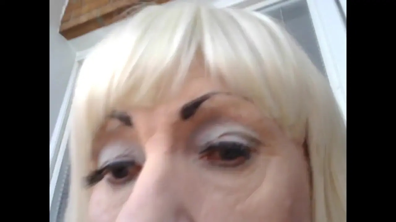 Watch Summer girl Shemale Porn Videos | TranSexBig.