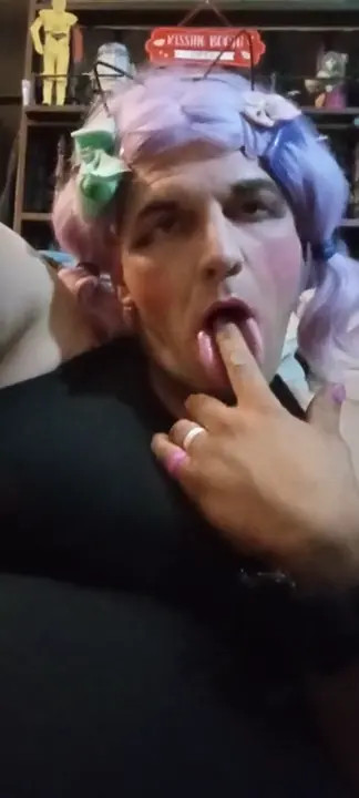 Watch Limp Clitty Teaser Shemale Porn Videos | TranSexBig.