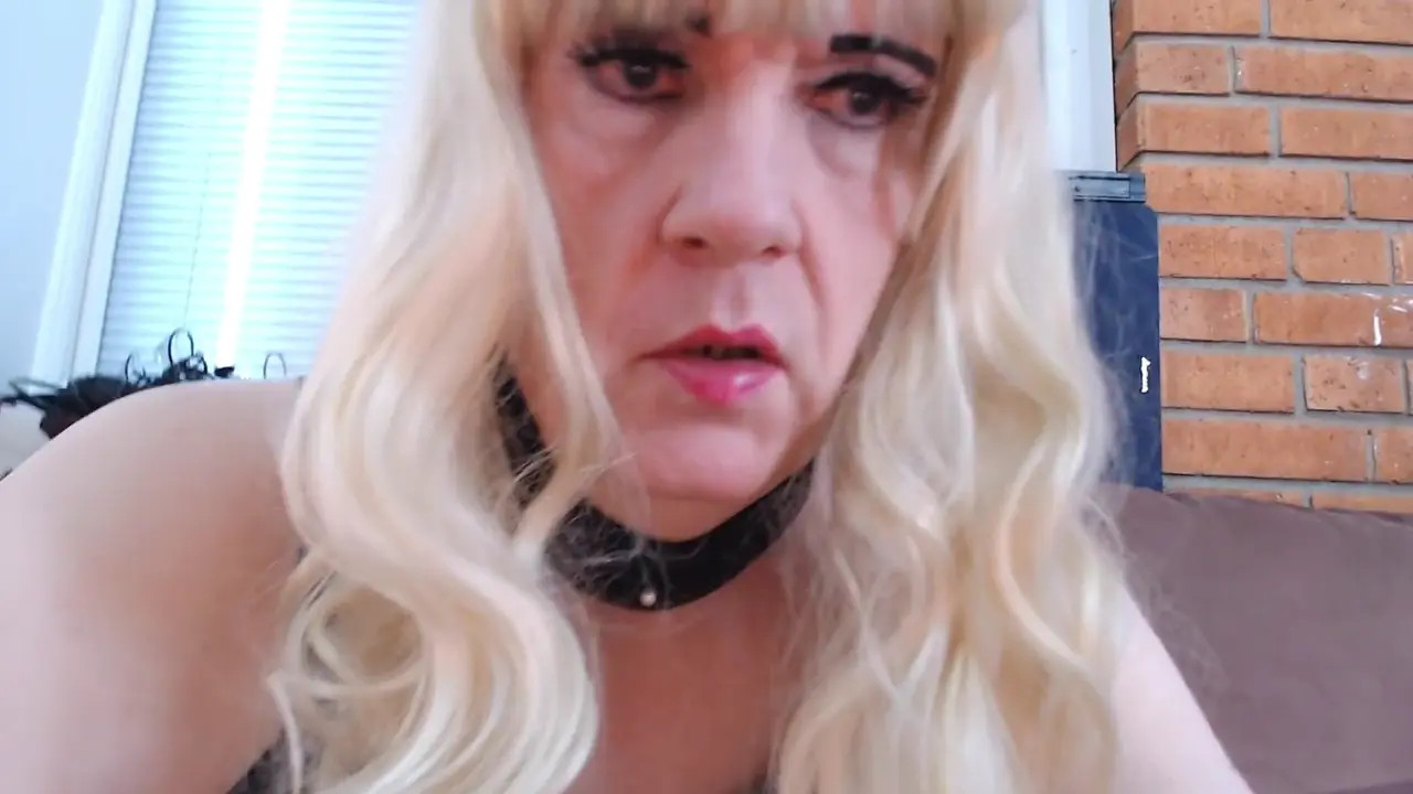 Watch Chubby,naked Mikaela Shemale Porn Videos | TranSexBig.