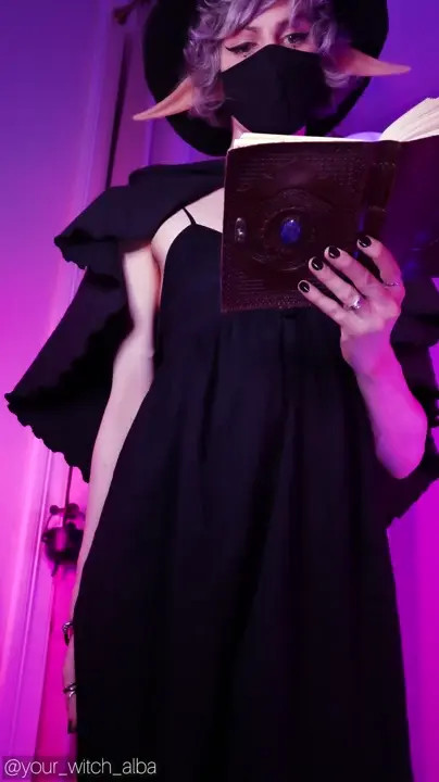 Watch Y0urW1tchAlb@ 2 Shemale Porn Videos | TranSexBig.