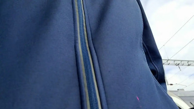Aus dem Zug gestiegen und gleich in die Leggins gepisst 09.09.24