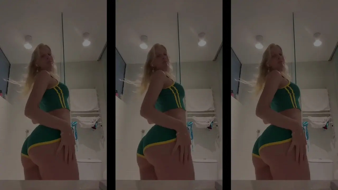 Watch Goddess Celine Shemale Porn Videos | TranSexBig.