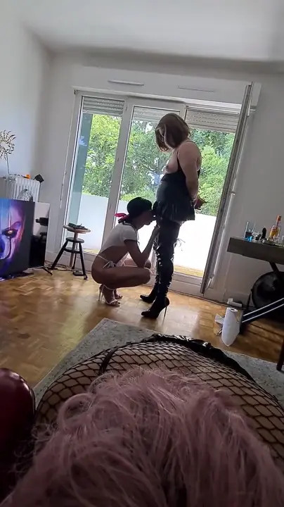 Watch Sucking and fucking CD foursome Shemale Porn Videos | TranSexBig.