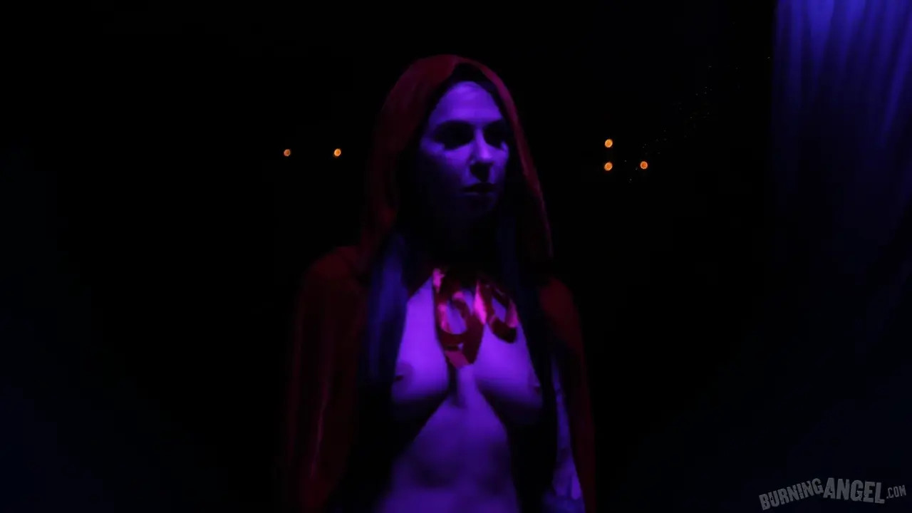 Watch Aubrey Kate sodomizada Shemale Porn Videos | TranSexBig.