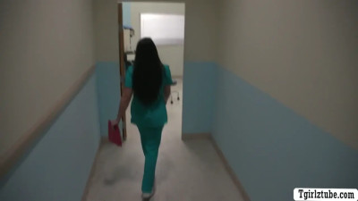 TS nurse gives her lucky patient a head and rides it after