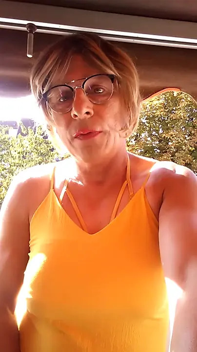 Watch Andrea alleine zu Hause Shemale Porn Videos | TranSexBig.