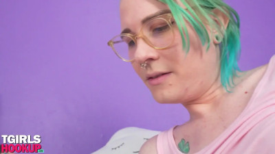 TGIRLSHOOKUP - Horny slut deepthroats and gets her ass fucked hard