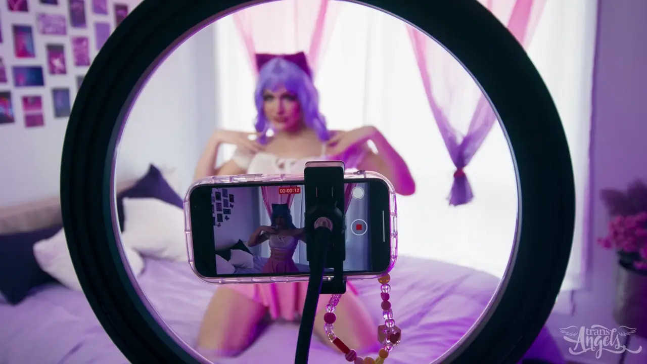Watch Anime Girl Likes It Hard Shemale Porn Videos | TranSexBig.