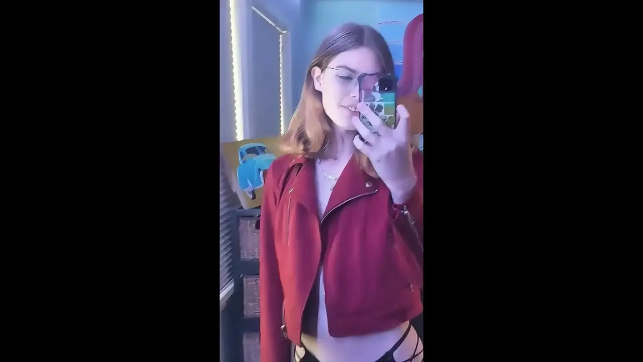 Watch Nayomo Showing Her Rockin' Body Shemale Porn Videos | TranSexBig.