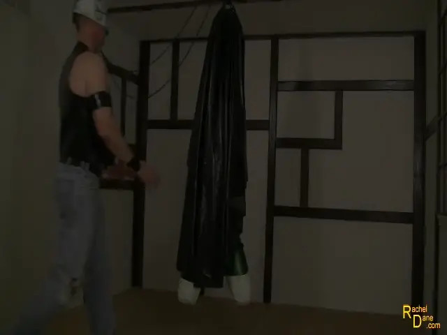 Watch The Diva and the Skull Shemale Porn Videos | TranSexBig.