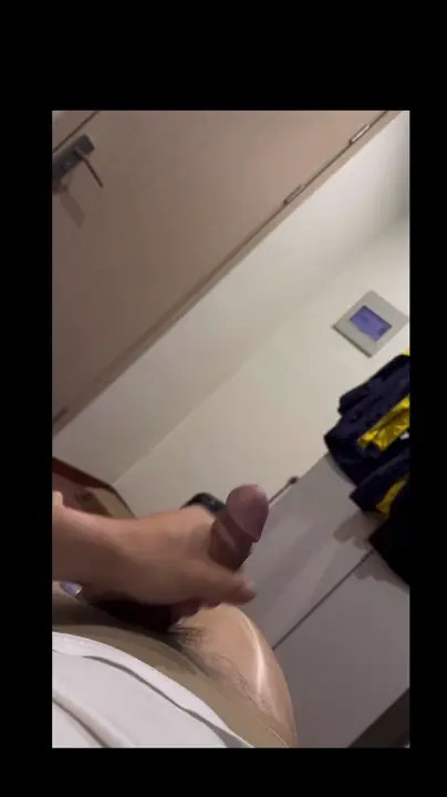 Watch 亚洲丝袜小贱货射精 Shemale Porn Videos | TranSexBig.