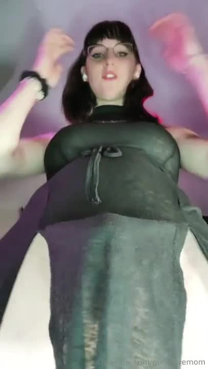 Watch Ehi tuu !! Succhiami il cazzo Shemale Porn Videos | TranSexBig.