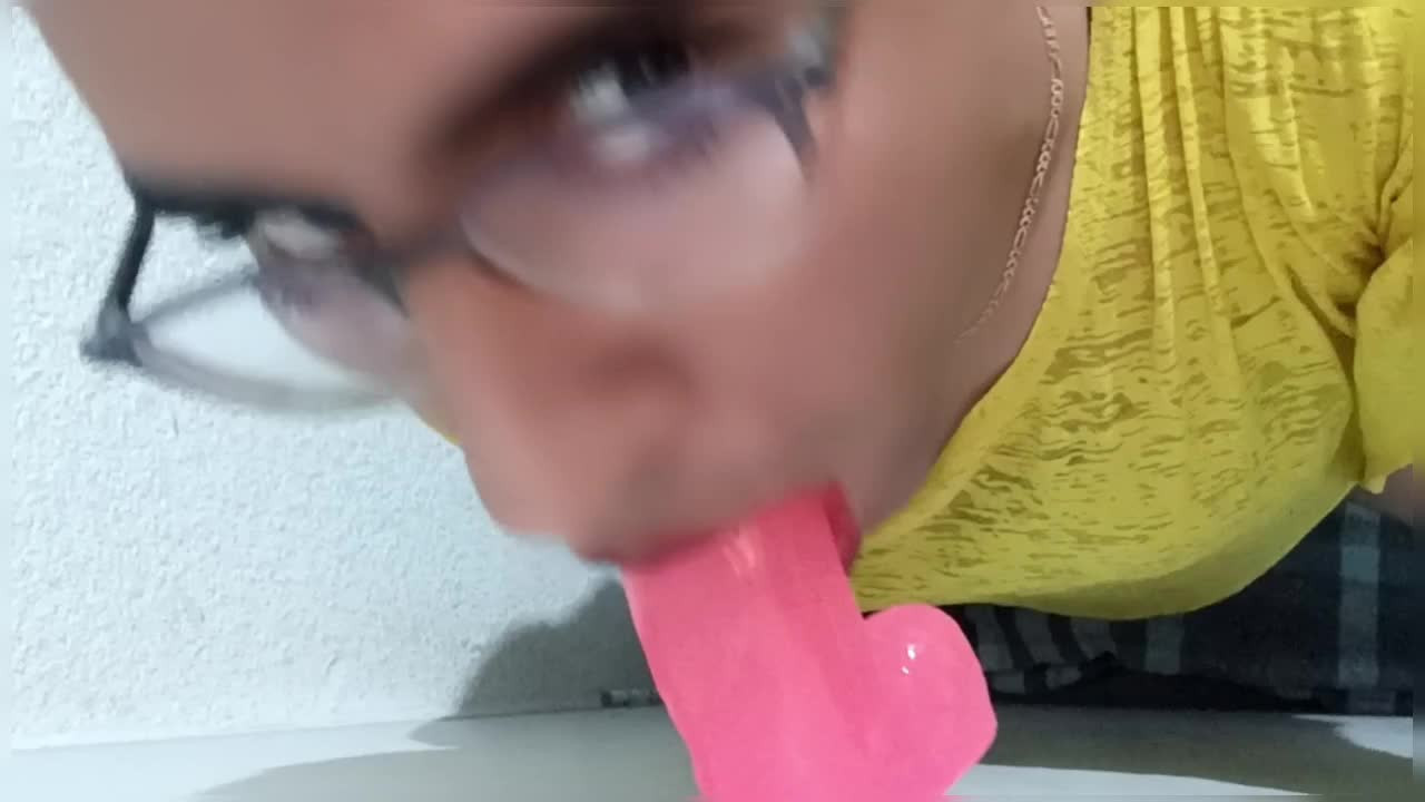 Watch Blowjob Shemale Porn Videos | TranSexBig.