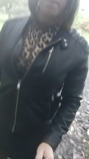 Crossdresser flashing knickers outdoor