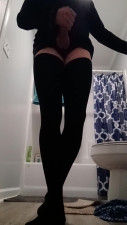 Femboy Loopy3211 in stockings cumshot
